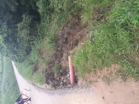 Plaz na lokalni cesti LC 104083 Zbigovci - Police 2